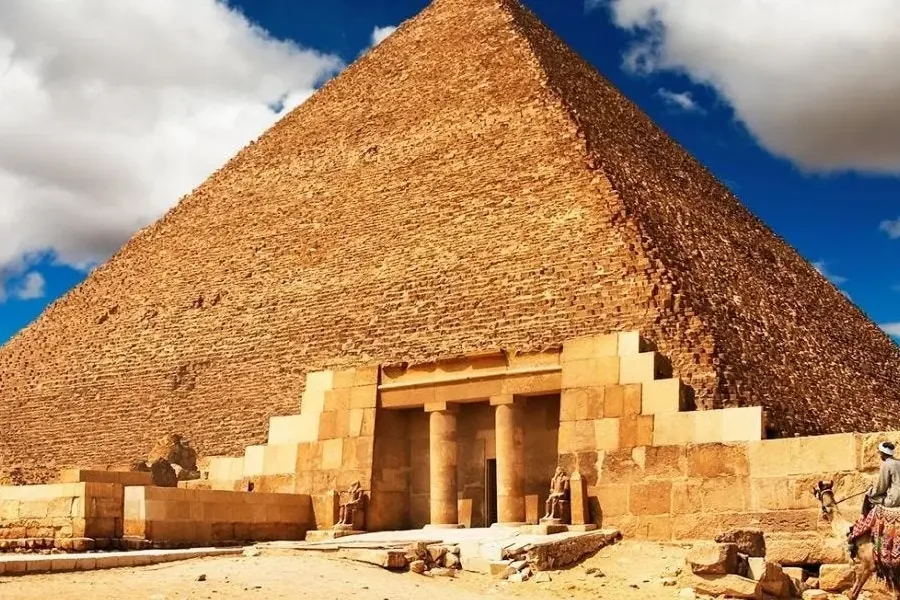 Egypt & Morocco Tour: Desert, Land of Pharaohs & Nile Cruise