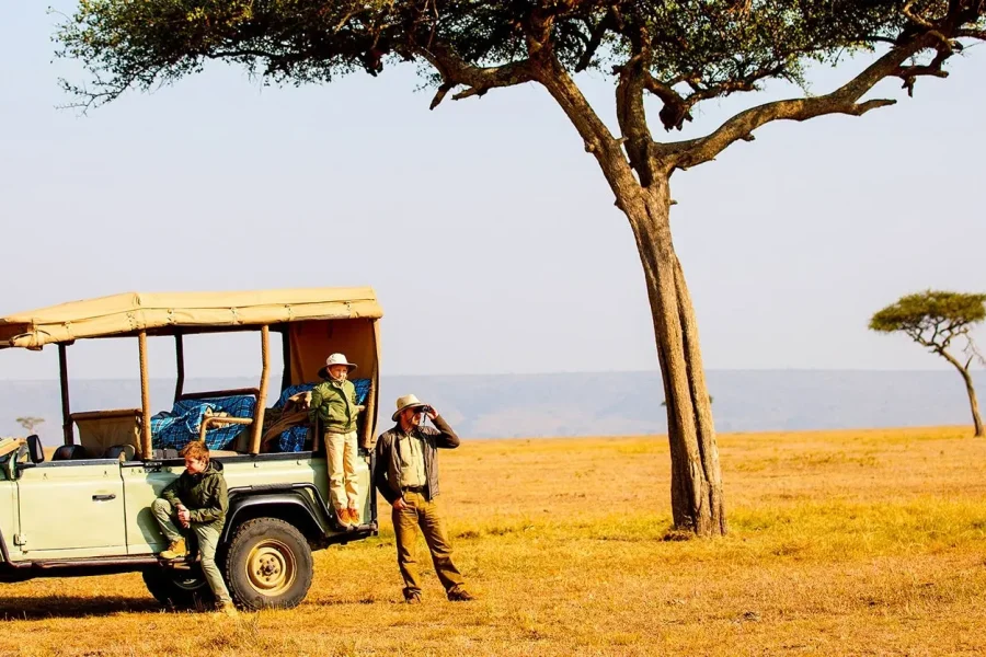 11 Day Kenya Family Safari Tour : From Wild Maasai to White Mombasa Beach Sand
