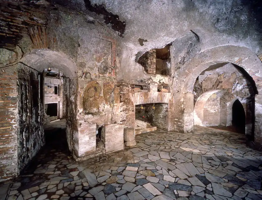 Catacombs of St. Callixtus Entry Ticket & Guided Tour – Rome, Italy